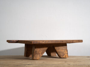 Mesa baja antigua de estilo primitivo (c.1920) #14