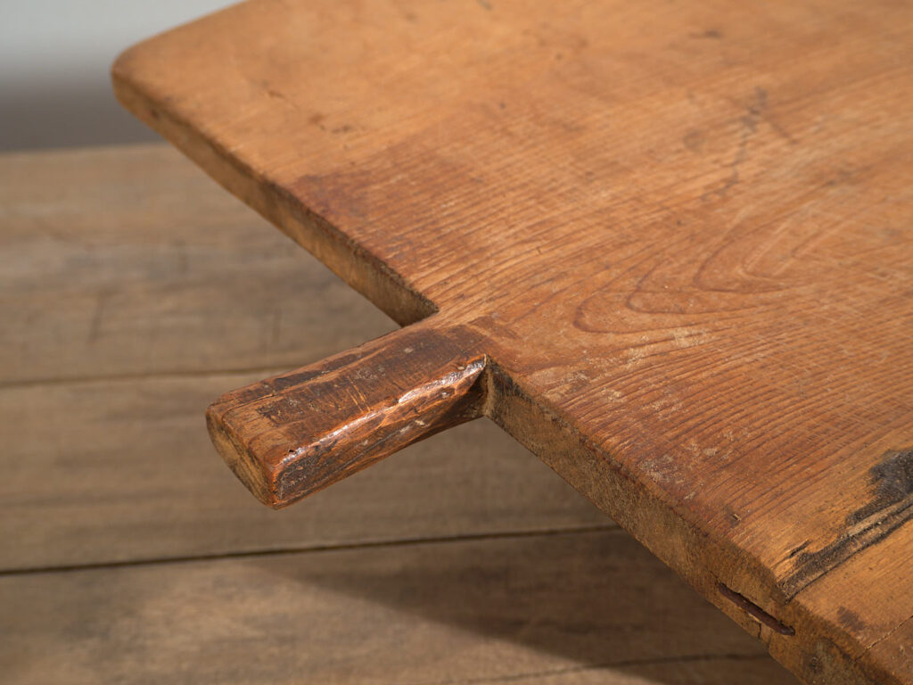 Mesa baja antigua de estilo primitivo (c.1920) #14