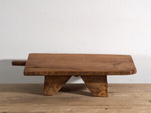 Mesa baja antigua de estilo primitivo (c.1920) #14