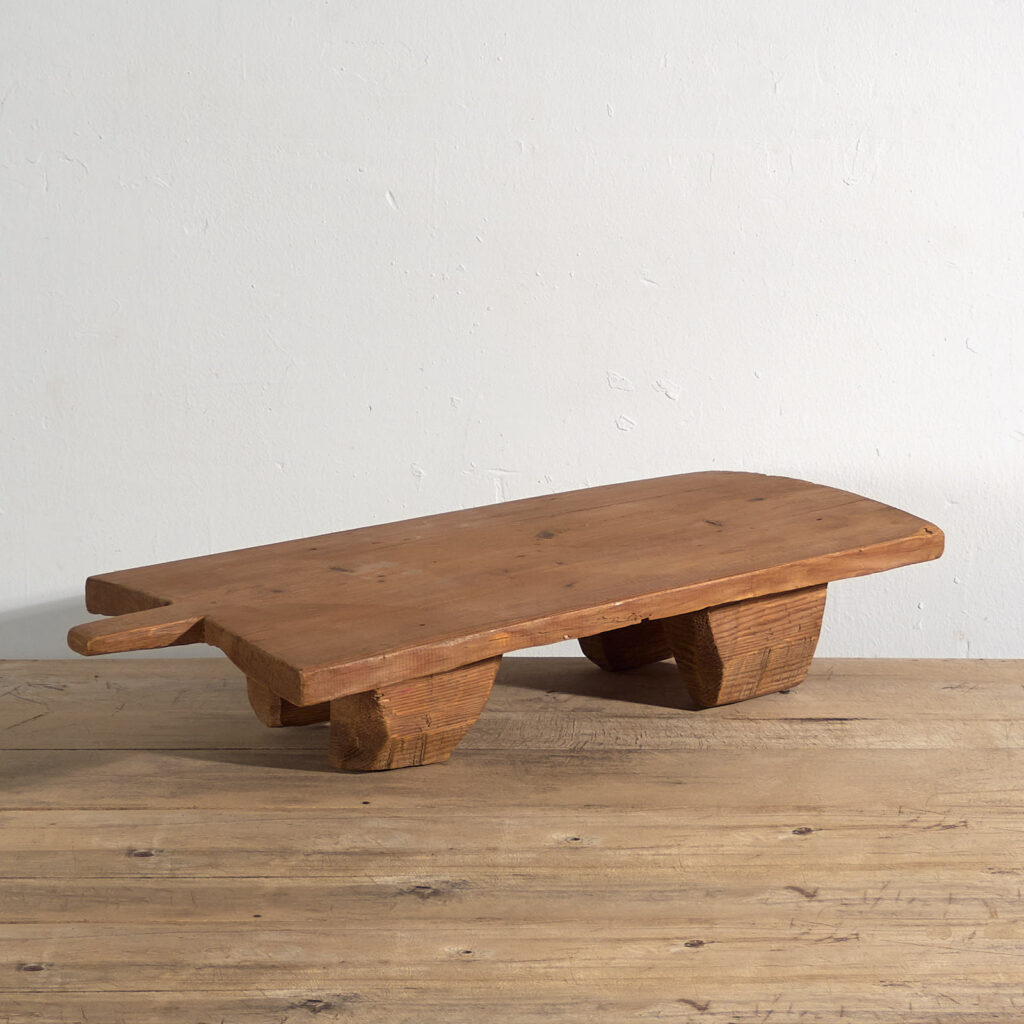 Ancienne table d'appoint en bois massif (c.1920) #17