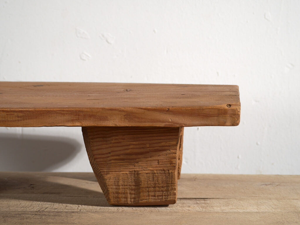 Ancienne table d'appoint en bois massif (c.1920) #17