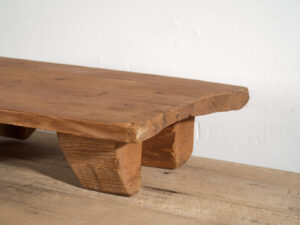 Ancienne table d'appoint en bois massif (c.1920) #17
