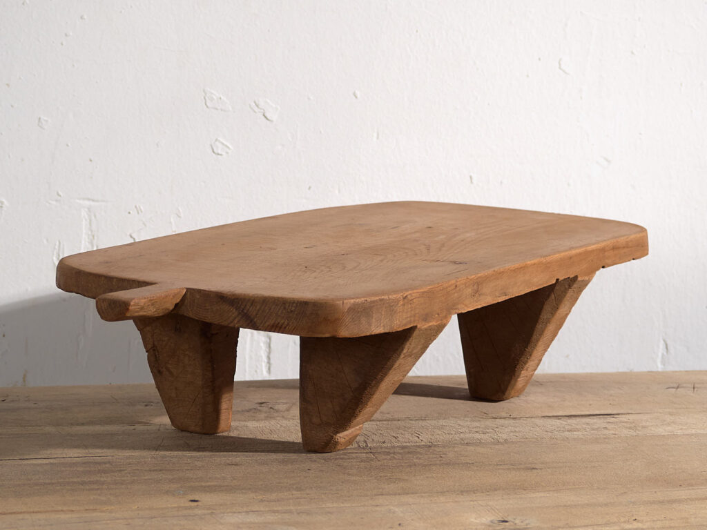 Mesa baja auxiliar antigua (c.1920) #2