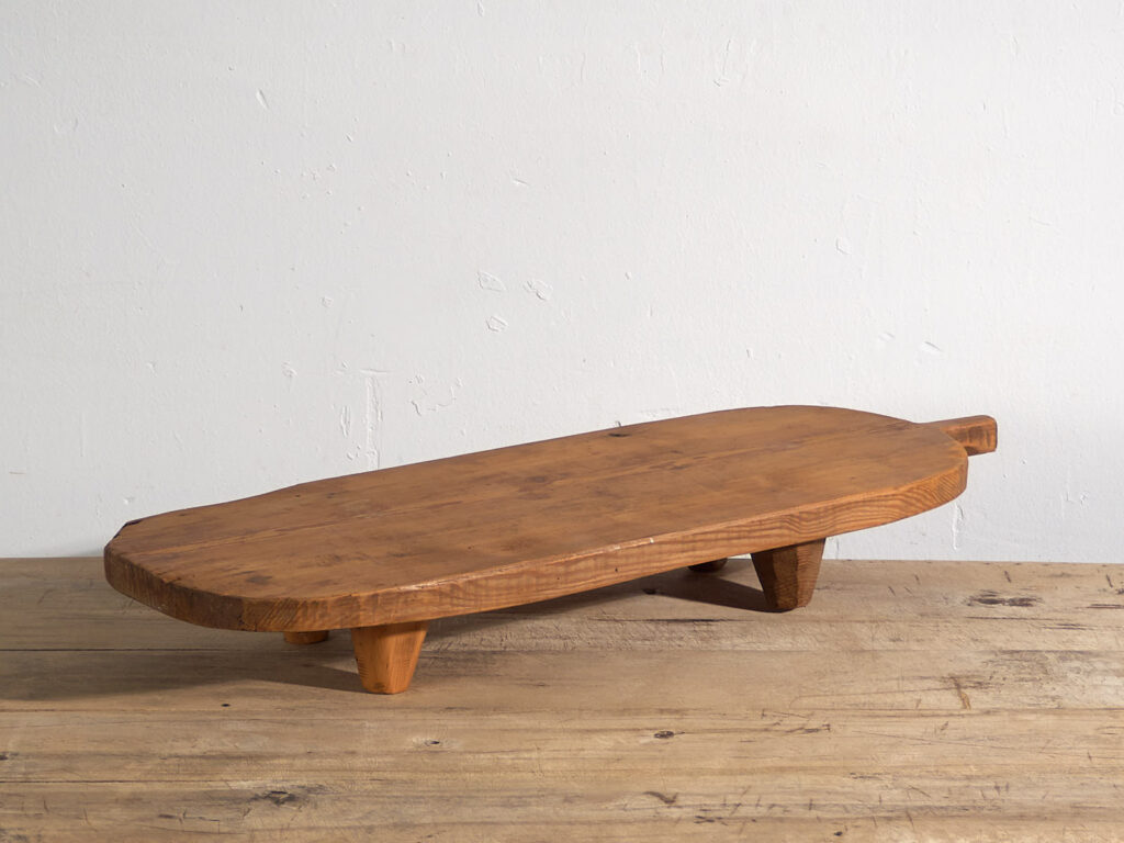 Ancienne table de travail basse (c.1920) #8