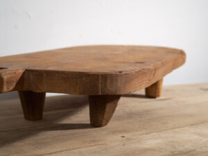 Ancienne table de travail basse (c.1920) #8