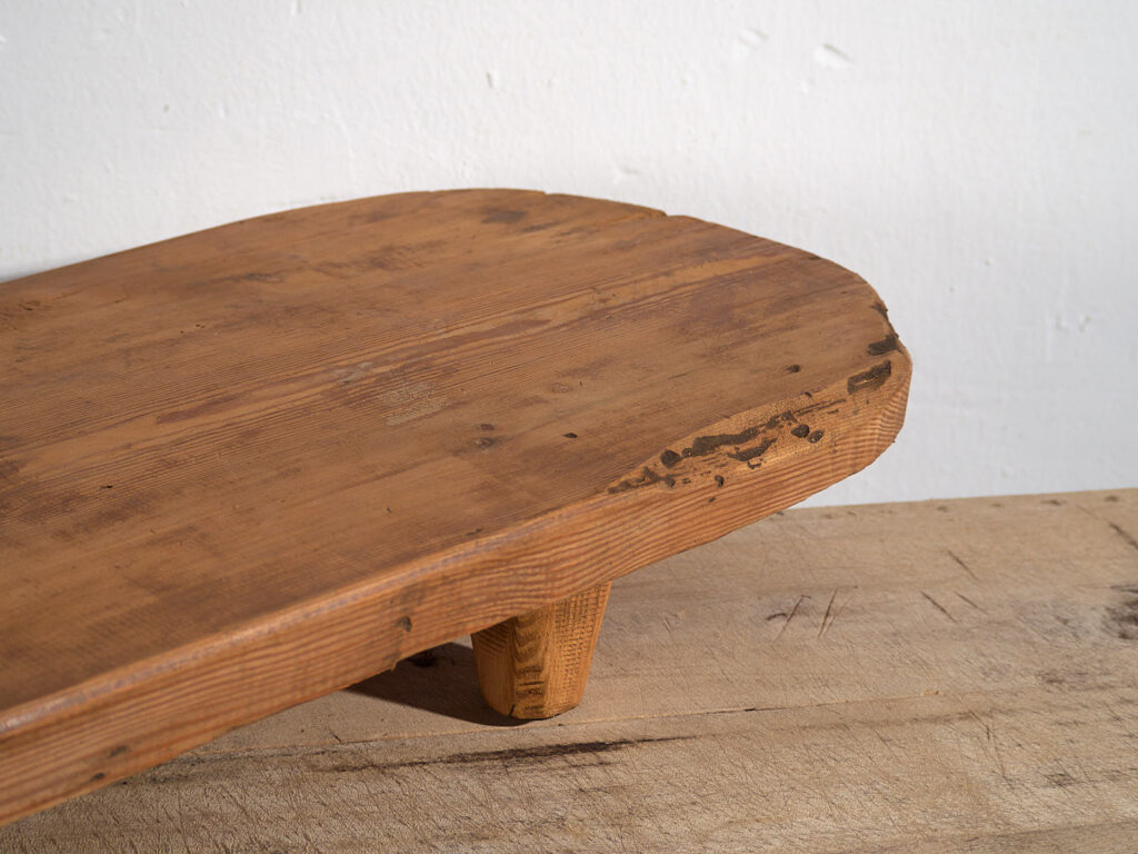 Ancienne table de travail basse (c.1920) #8