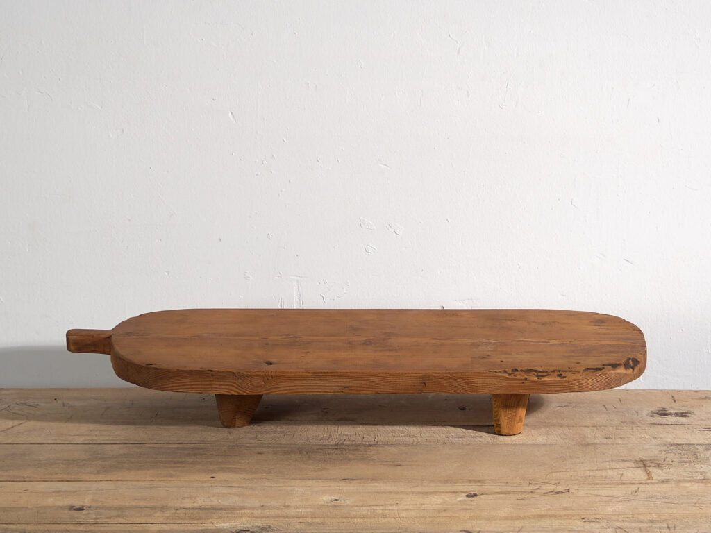 Ancienne table de travail basse (c.1920) #8