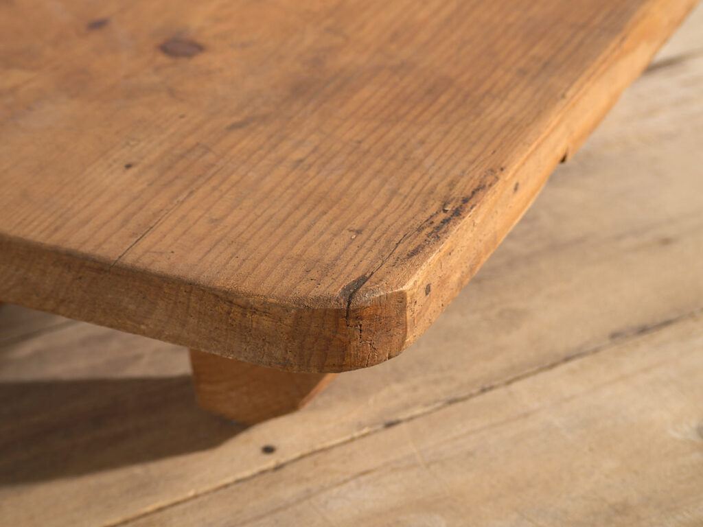 Ancienne table basse carrée (c.1920) #9