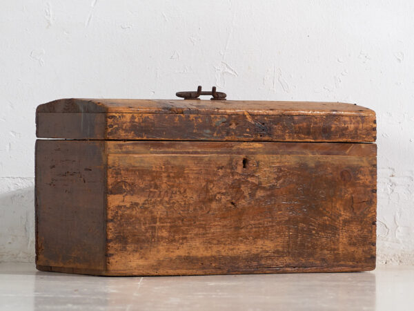 Antiguo cofre de almacenaje (c.1920) #2