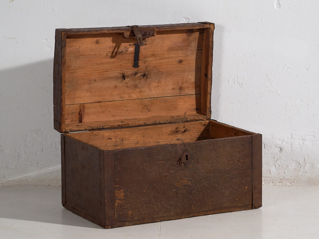 Ancien coffre à armature métallique (c.1920) #3