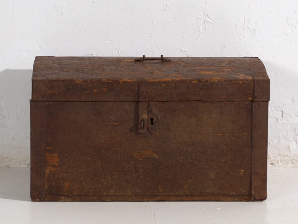 Cofre antiguo con estructura de metal (c.1920) #3