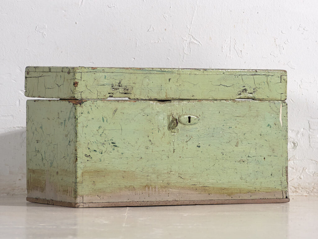Mint green antique chest (c.1920) #5
