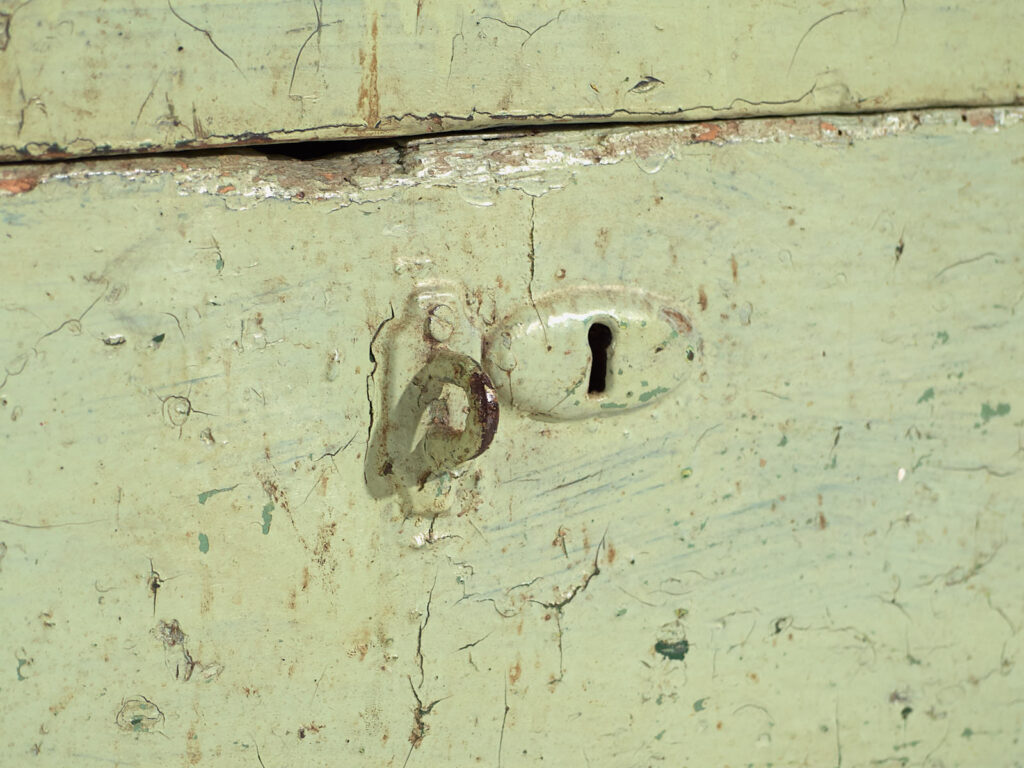 Mint green antique chest (c.1920) #5