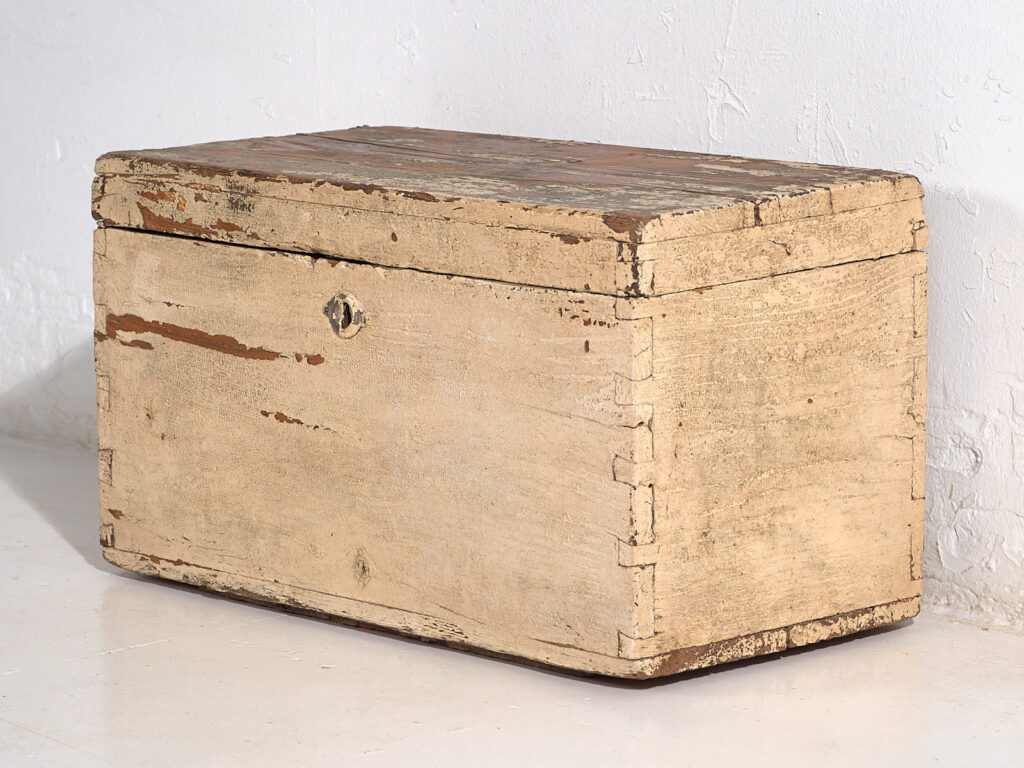 Cofre blanco antiguo (c.1920) #6