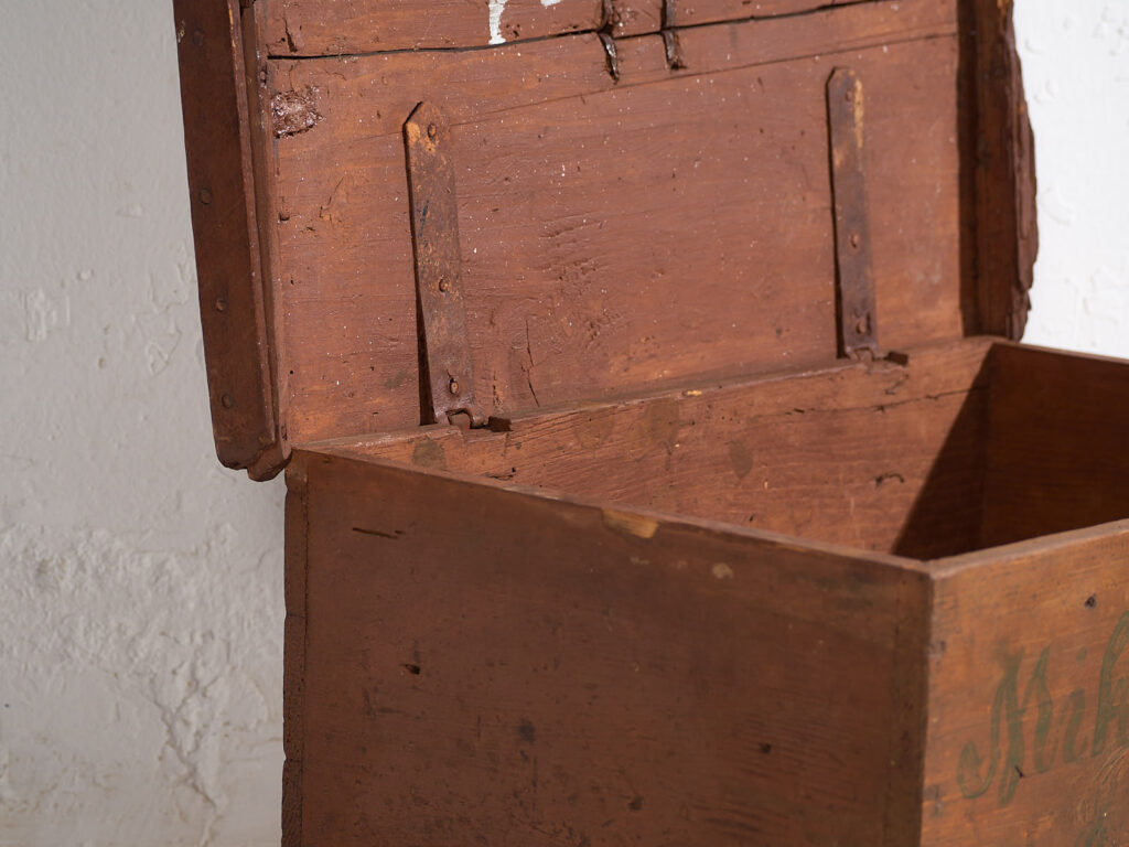 Small antique chest (Year 1887) #7