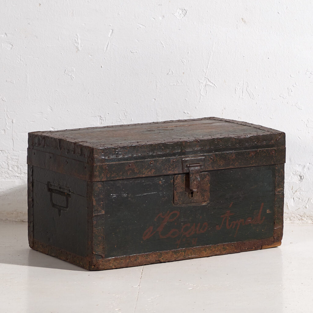 Small antique trunk with metal structure (Year 1934) #8