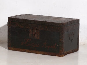 Small antique trunk with metal structure (Year 1934) #8