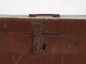 Antiguo cofre de color granate (c.1900) #9