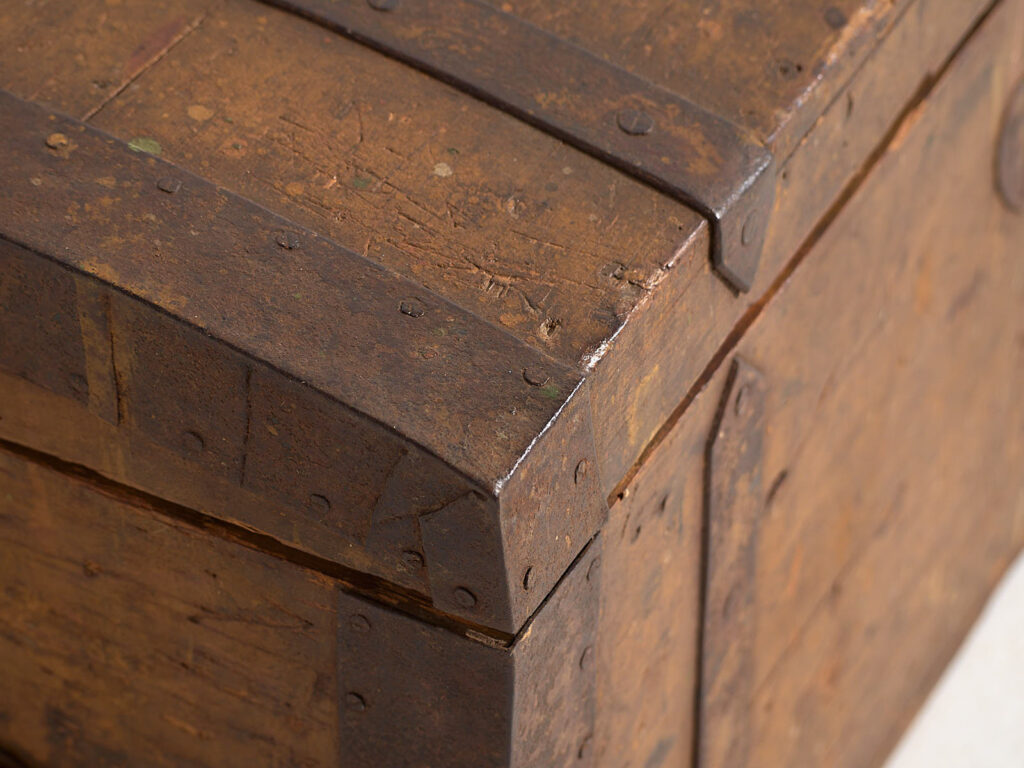 Pequeño arcón antiguo (Año 1871) #3