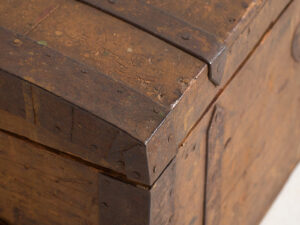 Pequeño arcón antiguo (Año 1871) #3