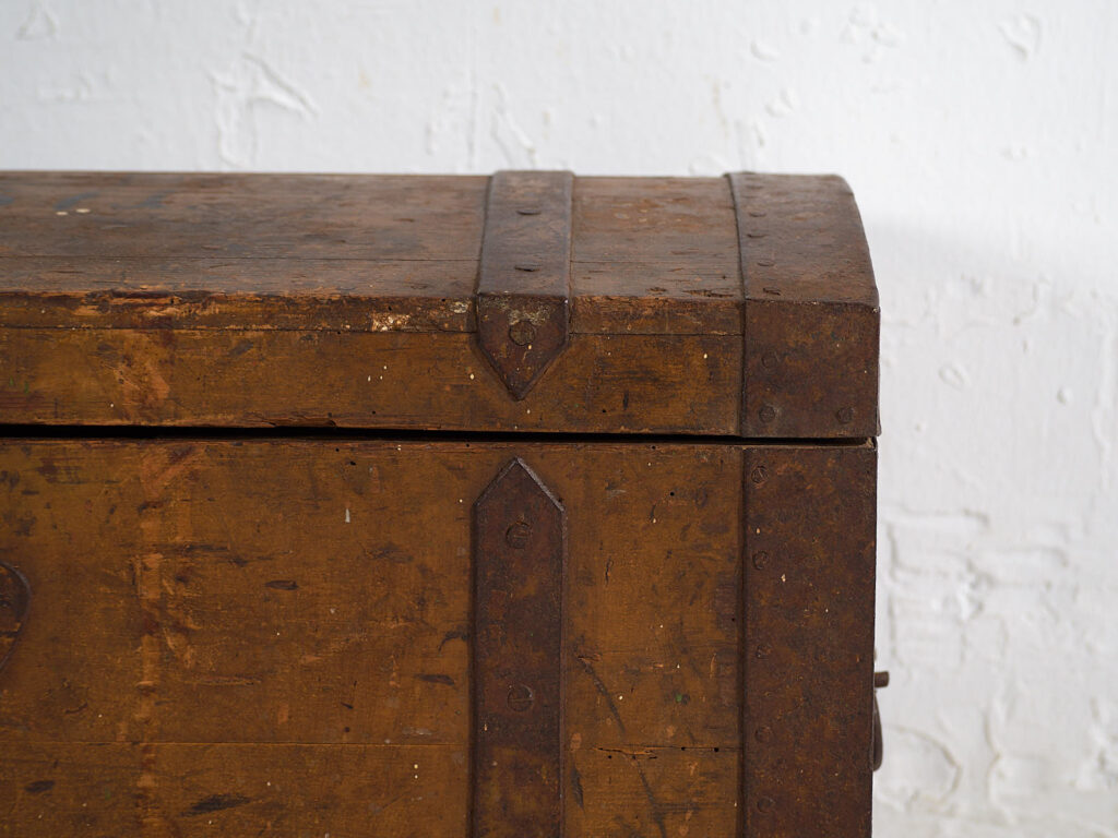 Pequeño arcón antiguo (Año 1871) #3
