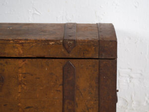 Pequeño arcón antiguo (Año 1871) #3