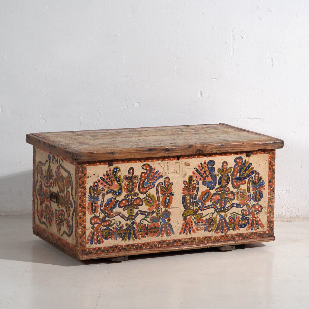 Antique hand painted folk style trunk (c.1880) #14