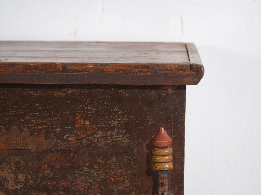 Antiguo baúl de almacenaje fechado Año 1861 #23