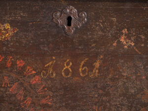 Antiguo baúl de almacenaje fechado Año 1861 #23