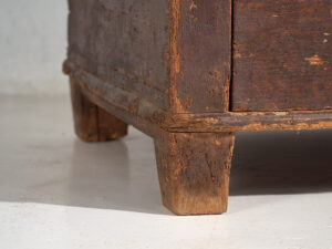 Antiguo baúl de almacenaje fechado Año 1861 #23