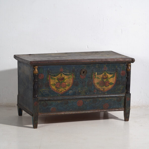 Arcón antiguo europeo pintado a mano (c.1850)