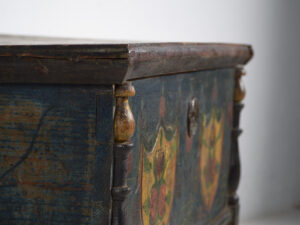 Malle ancienne peint à la main - Europe centrale (vers 1850)