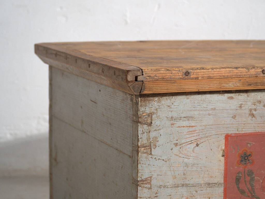 Antique gray trunk with floral details dated 1878 #26