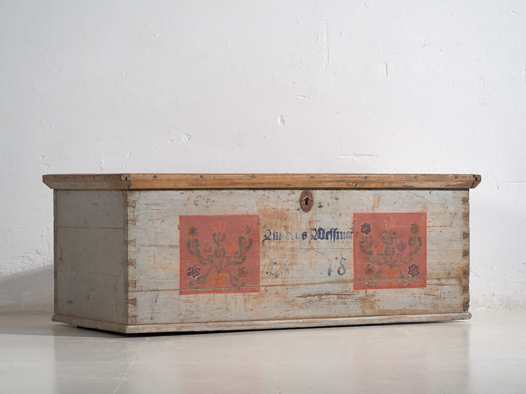 Antique gray trunk with floral details dated 1878 #26