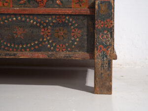 Arcón pintado antiguo (c.1870) #28