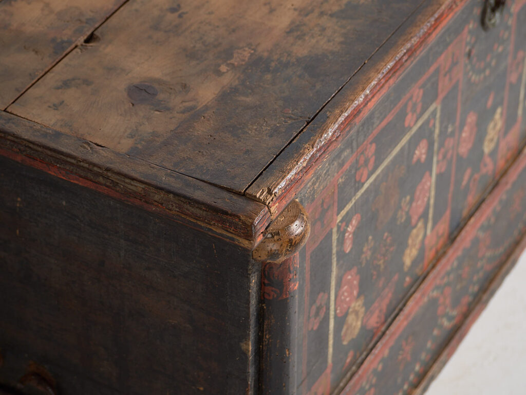 Arcón pintado antiguo (c.1870) #28