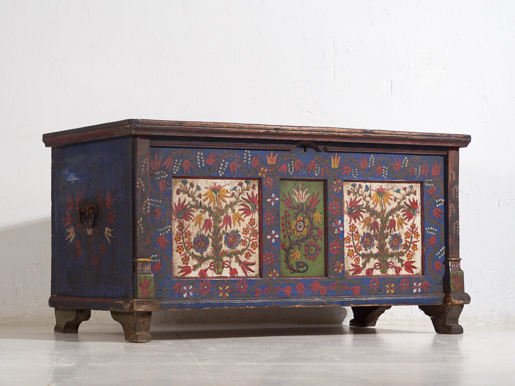 Antique blue trunk with hand painted floral details (c.1870) #2