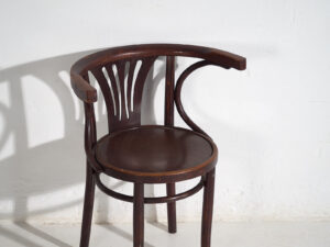 Sillas antiguas Thonet con reposabrazos (c.1920). Conjunto de 4 piezas #3