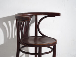 Sillas antiguas Thonet con reposabrazos (c.1920). Conjunto de 4 piezas #3