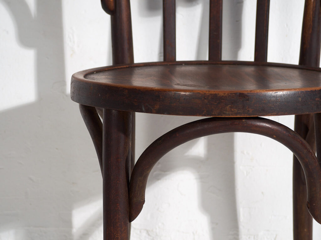 Sillas antiguas Thonet con reposabrazos (c.1920). Conjunto de 4 piezas #3