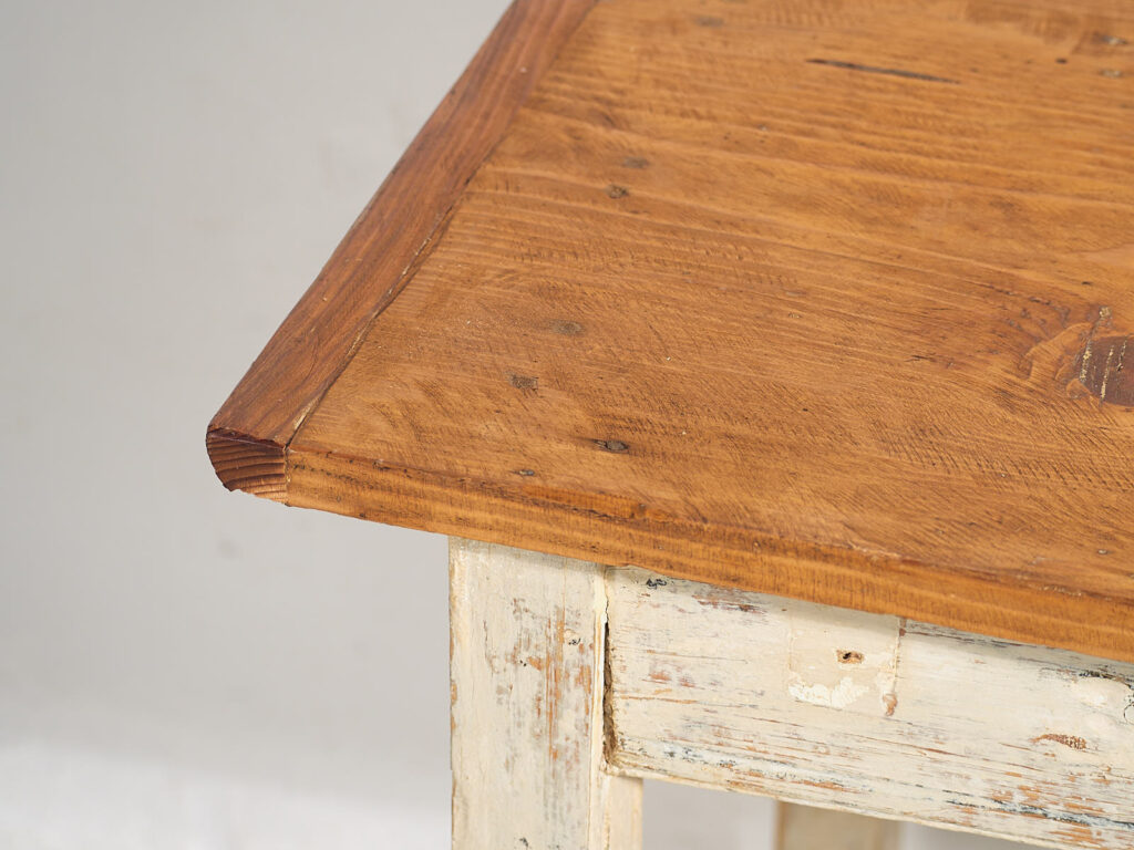 Mesa de cocina antigua de color blanco (c.1920) #10