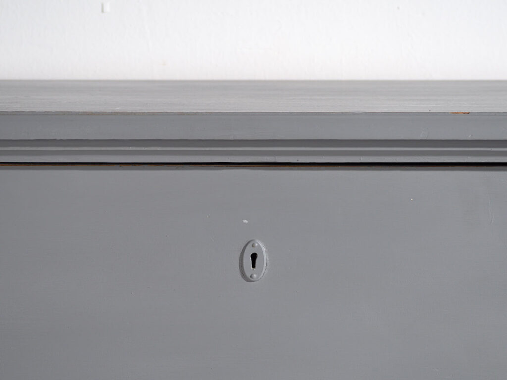 Antigua cómoda de color gris (c.1920) #19