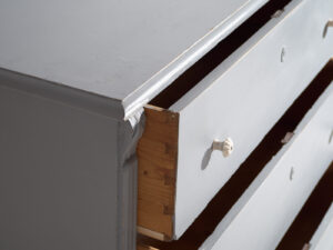 Antigua cómoda de color gris (c.1920) #19