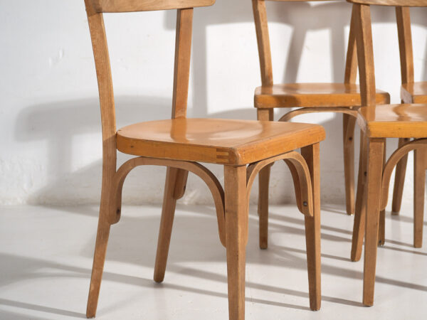 Sillas vintage de madera curvada (c.1940). Conjunto de 4 piezas #1