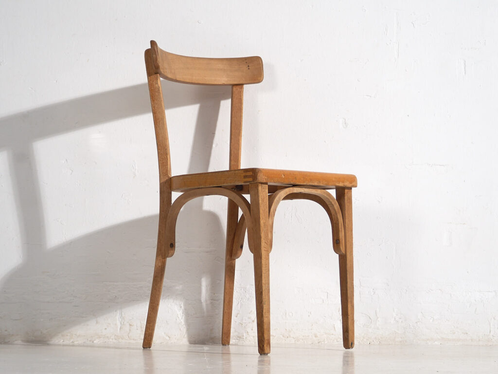 Sillas vintage de madera curvada (c.1940). Conjunto de 4 piezas #1