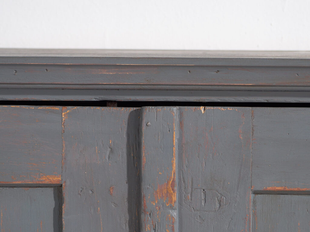 Pequeño armario antiguo de color gris plata (c.1900) #29