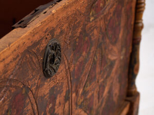 Antique brown trunk with floral motifs (c.1920) #13