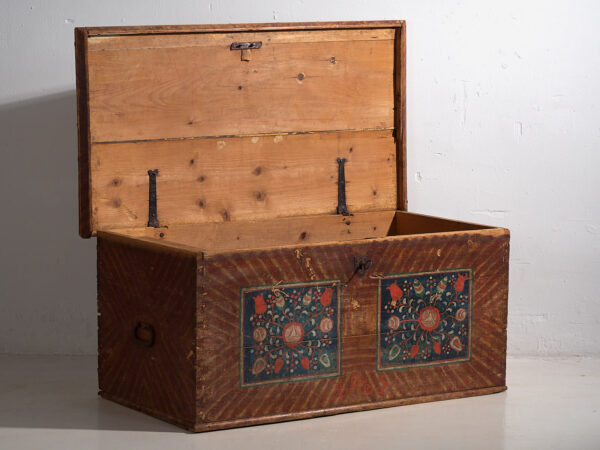 Painted pine dowry chest – Austro-Hungarian Empire, 1865