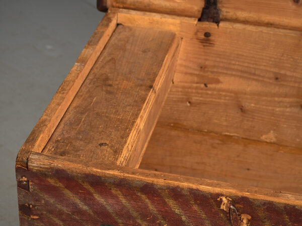 Painted pine dowry chest – Austro-Hungarian Empire, 1865
