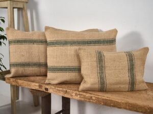 Cojín de lino antiguo de rayas color verde